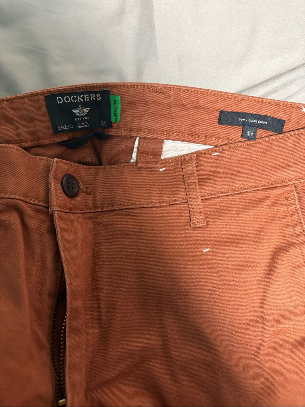 Dockers Men’s Rust Orange Work Chino Pants - Picture 2 of 3
